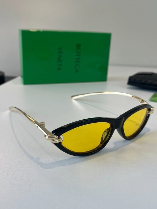 Bottega Veneta New Black Gold Cat Eye Sunglasses Yellow Tinted Lens main image 5